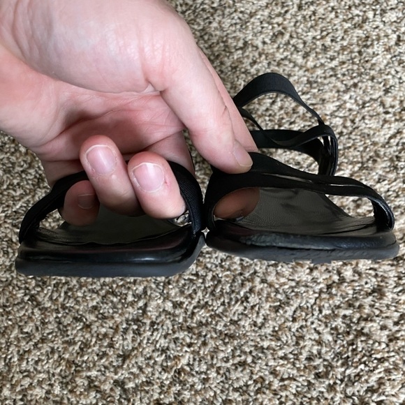 Stuart Weitzman Strappy Block Kitten Heel Sandals - Picture 5 of 7